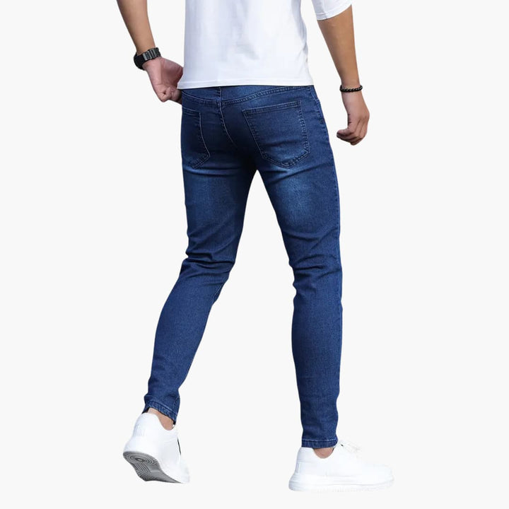 Herren Skinny Jeans mit Slim Fit und schmal zulaufenden Beinen
