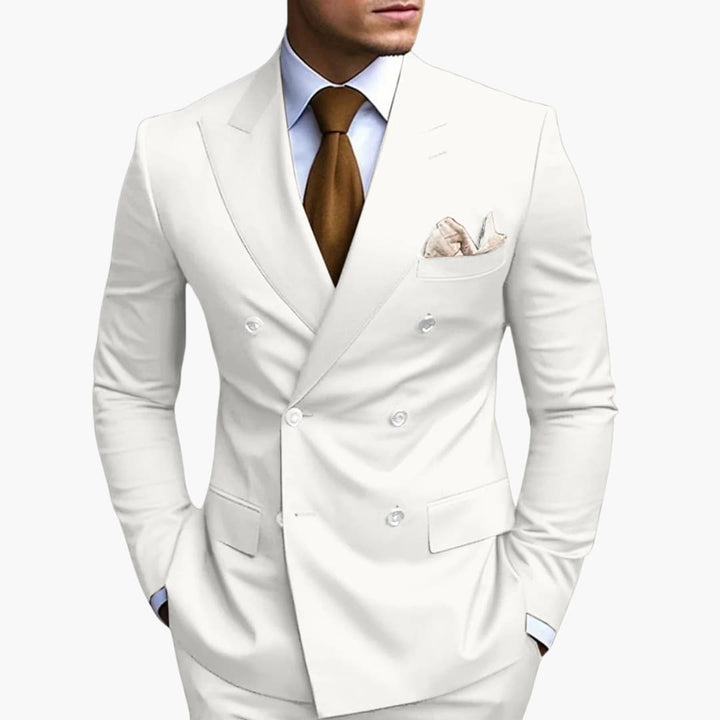 Herrenanzug mit Reverskragen und Zweireiher Design