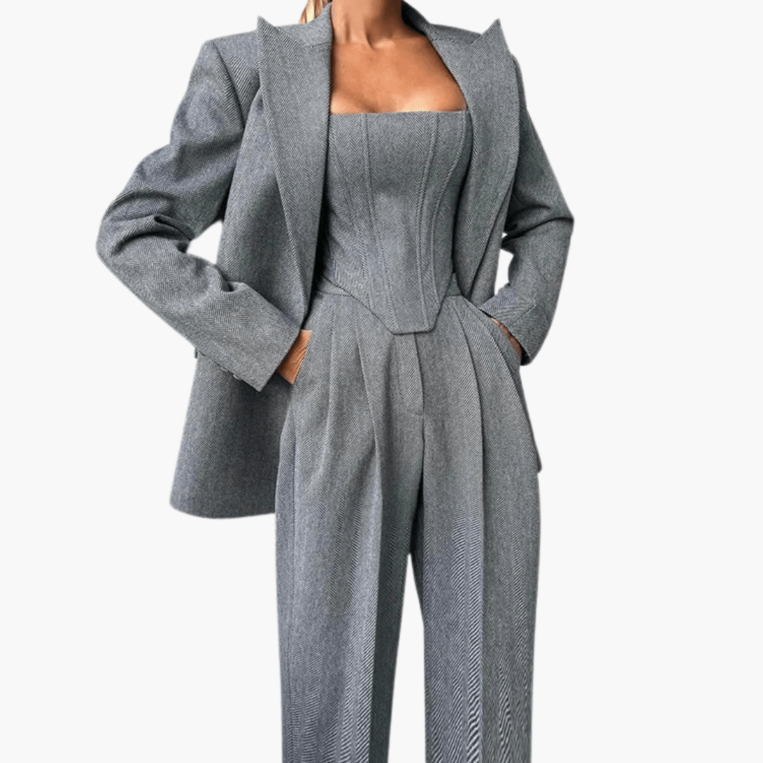 Stilvolles und anspruchsvolles Blazer-Set für Frauen - SchmiedeMode