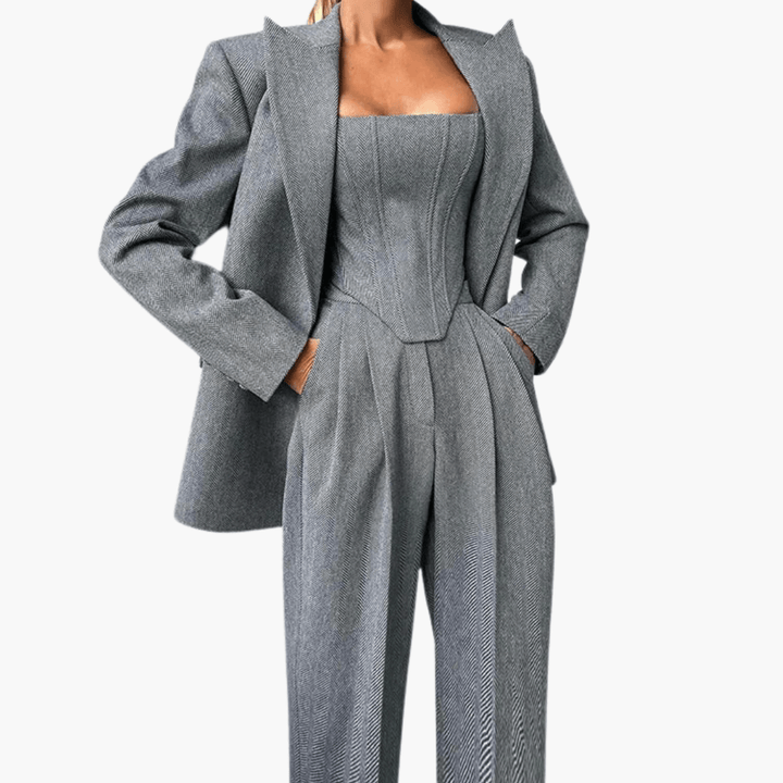 Stilvolles und anspruchsvolles Blazer-Set für Frauen - SchmiedeMode