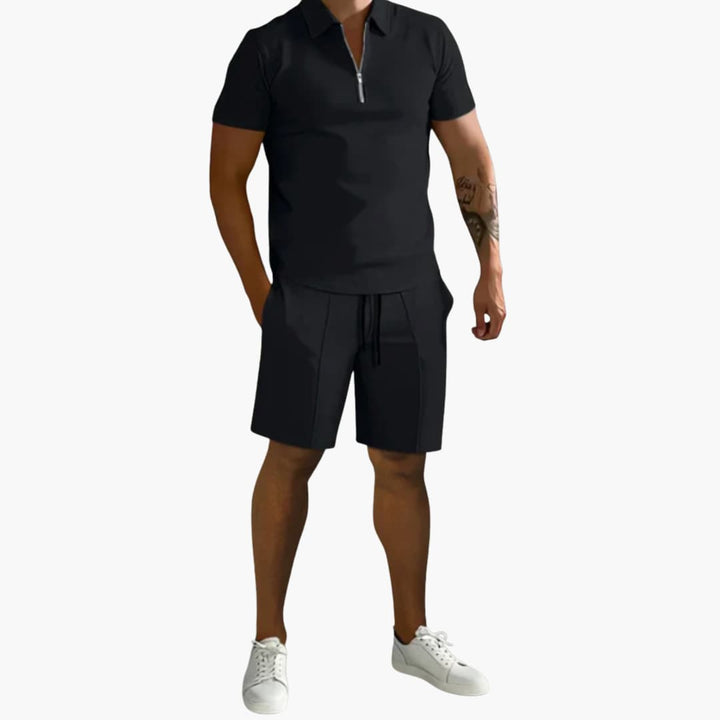Herren Sommer-Zweiteiler mit Half-Zip-Shirt und Shorts