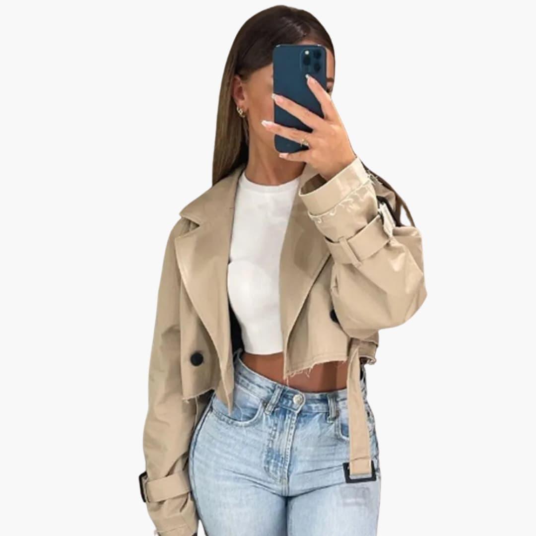 Stylische Cropped Belt Jacke für Frauen - SchmiedeMode