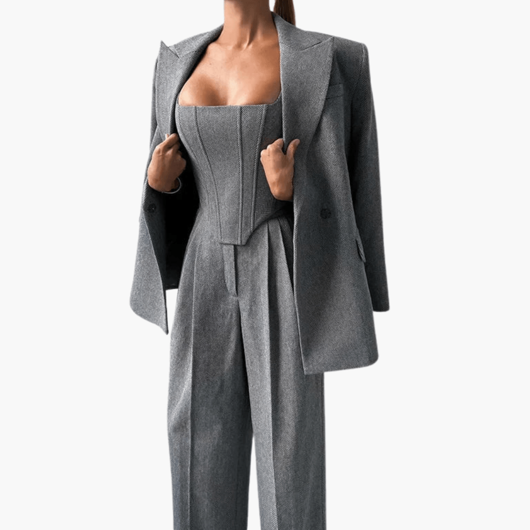Stilvolles und anspruchsvolles Blazer-Set für Frauen - SchmiedeMode