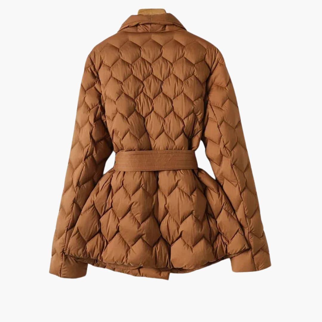 Eleganter Daunenmantel mit Gürtel für Frauen - SchmiedeMode