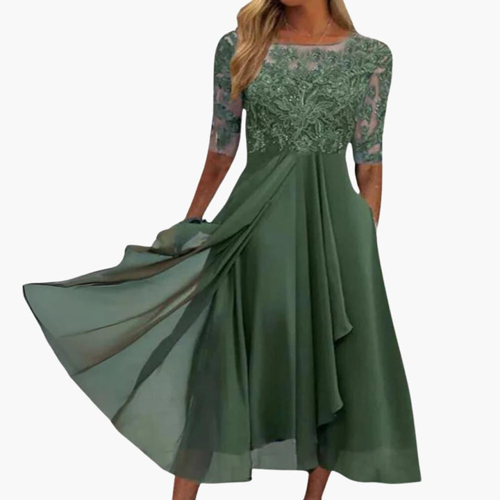 Abendkleid mit Spitzenoberteil für Damen – elegant & fließend - SchmiedeMode