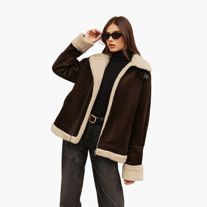 Damen jacke mit breitem Kragen und Reißverschluss