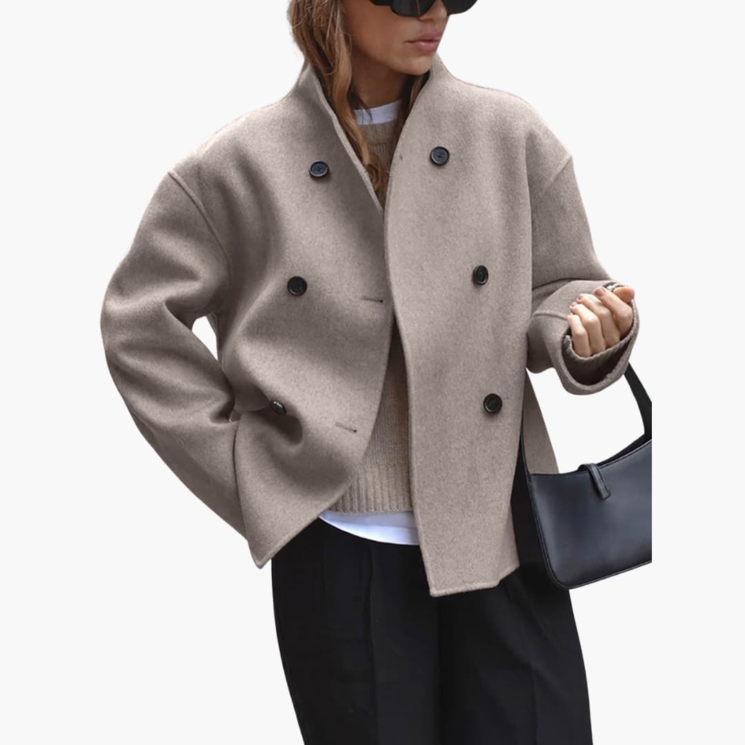 Damenjacke mit weitem Schnitt und Knopfverschluss vorn