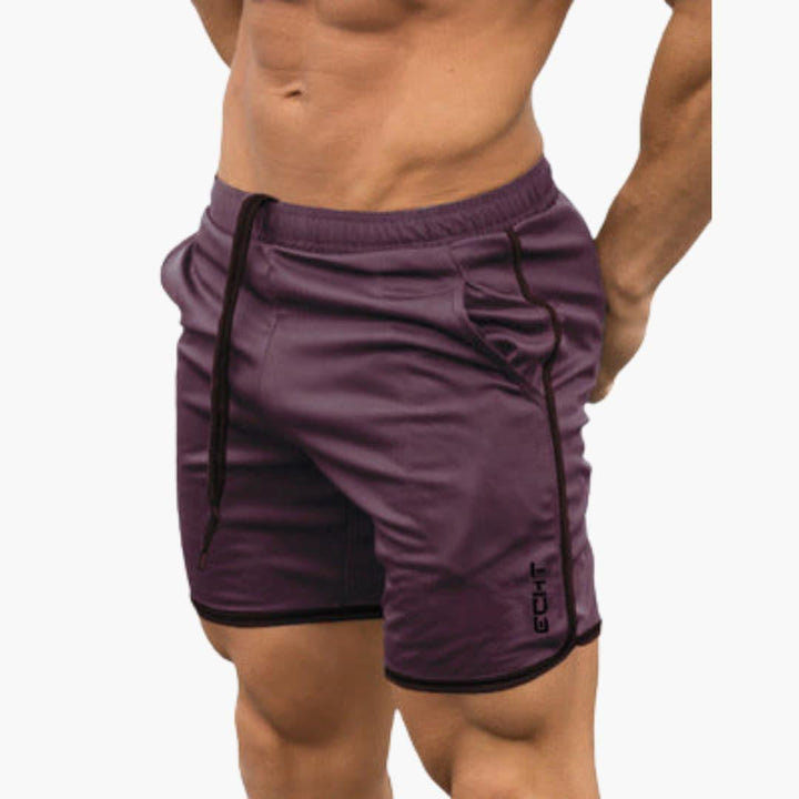 Bequeme und flexible Sportshorts für Männer - SchmiedeMode