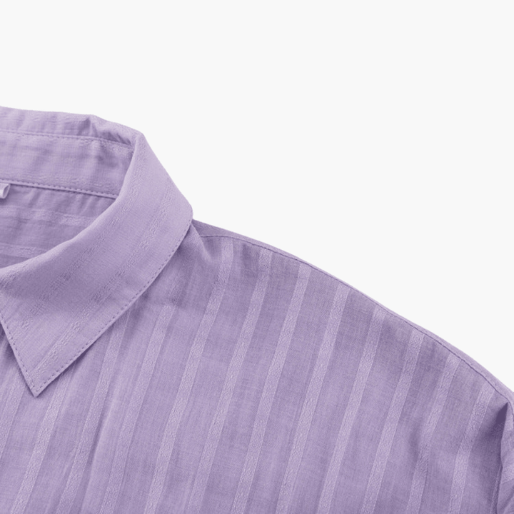 Lässiges und luftiges Button-Up-Outfit für Frauen - SchmiedeMode