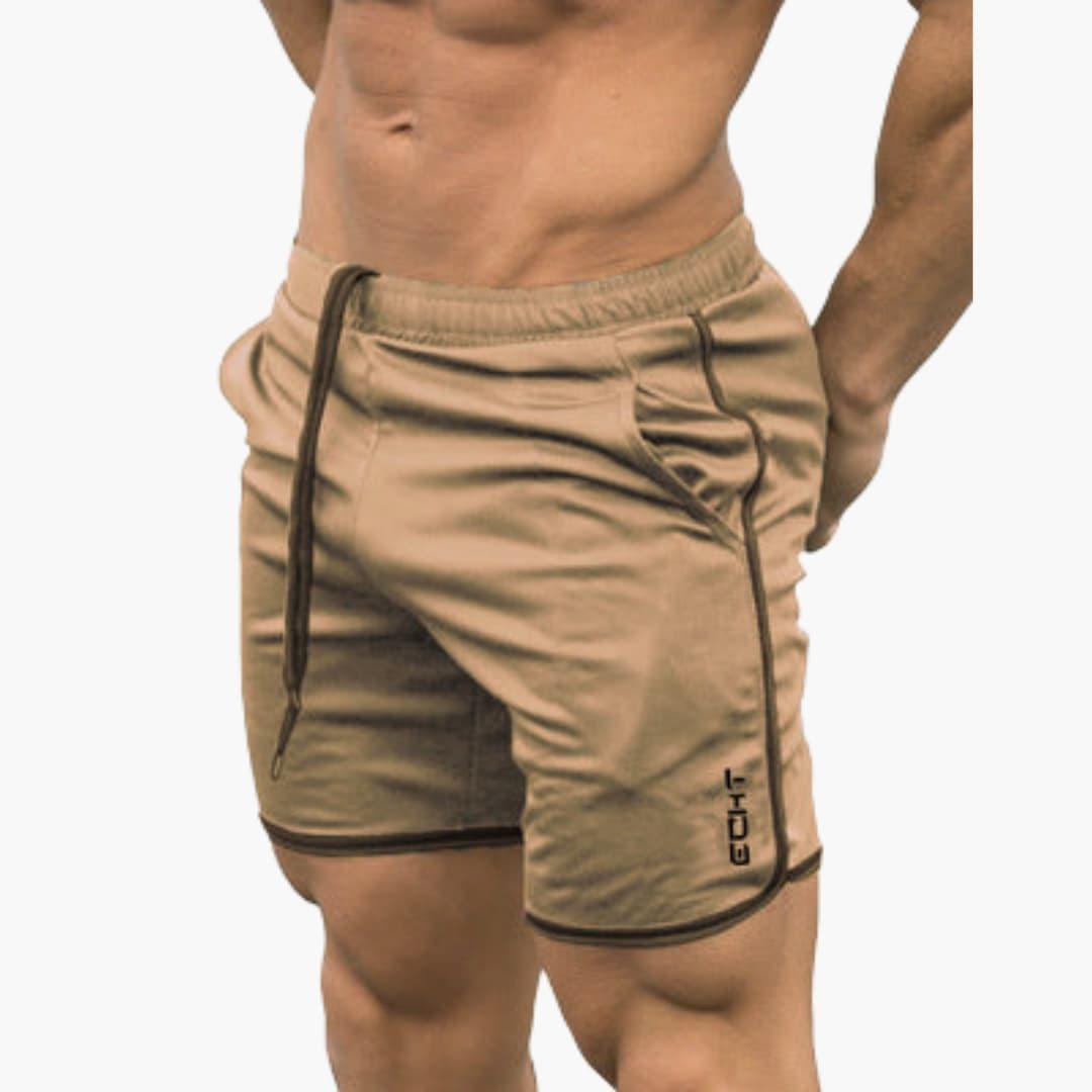 Bequeme und flexible Sportshorts für Männer - SchmiedeMode