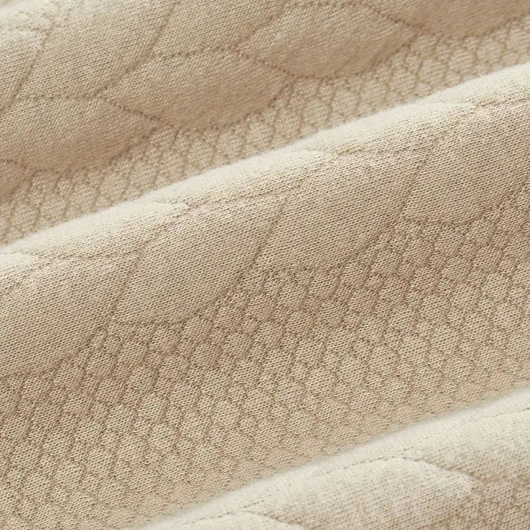 Herren pullover mit Reißverschluss-Ausschnitt und Zopfmuster Oberfläche