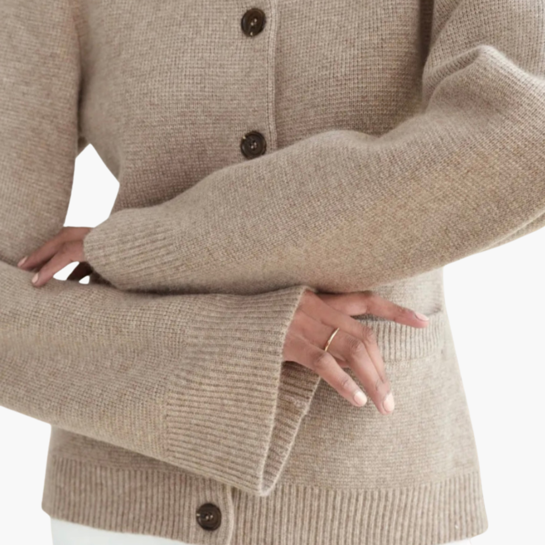 Damen Strickjacke mit Knöpfen und Rundhalsausschnitt