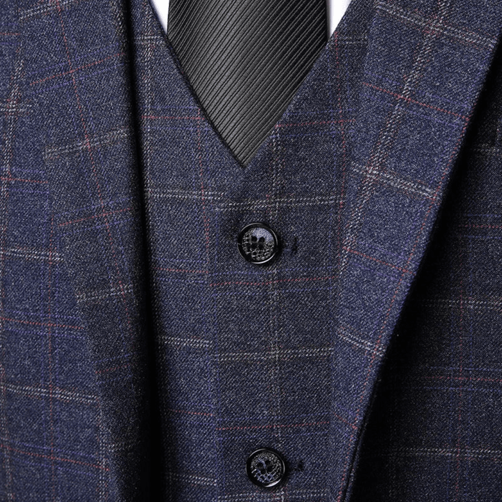 3-teiliger Anzug für Herren mit Weste und Sakko – Karomuster - SchmiedeMode