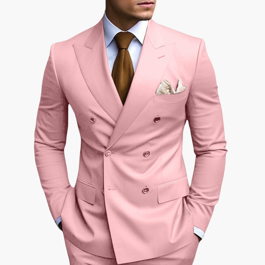 Herrenanzug mit Reverskragen und Zweireiher Design