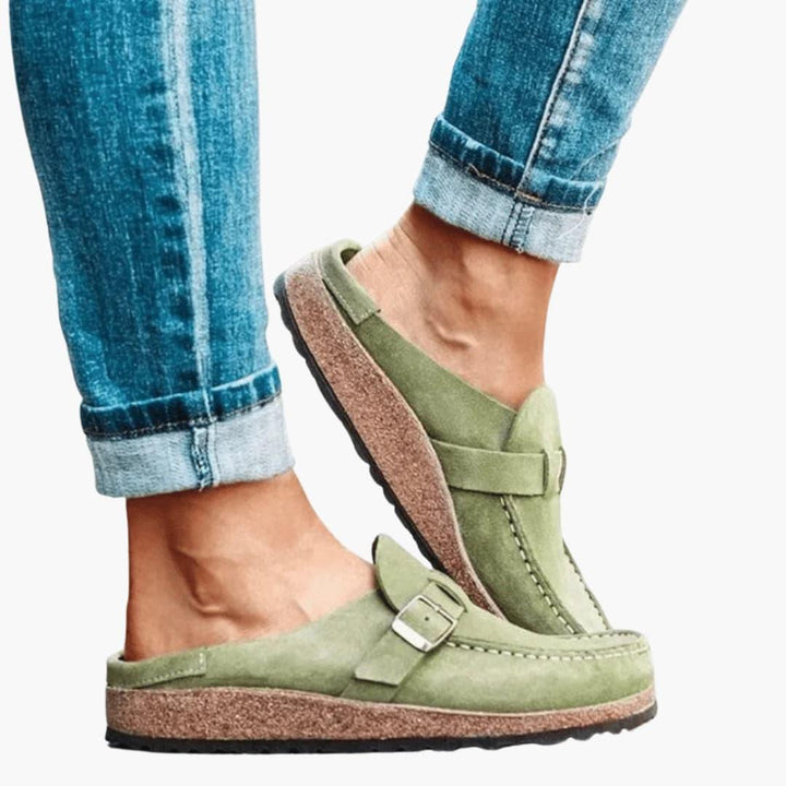 Modische Clog-Sandalen mit ganztägigem Komfort für Frauen - SchmiedeMode