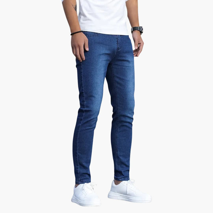 Herren Skinny Jeans mit Slim Fit und schmal zulaufenden Beinen