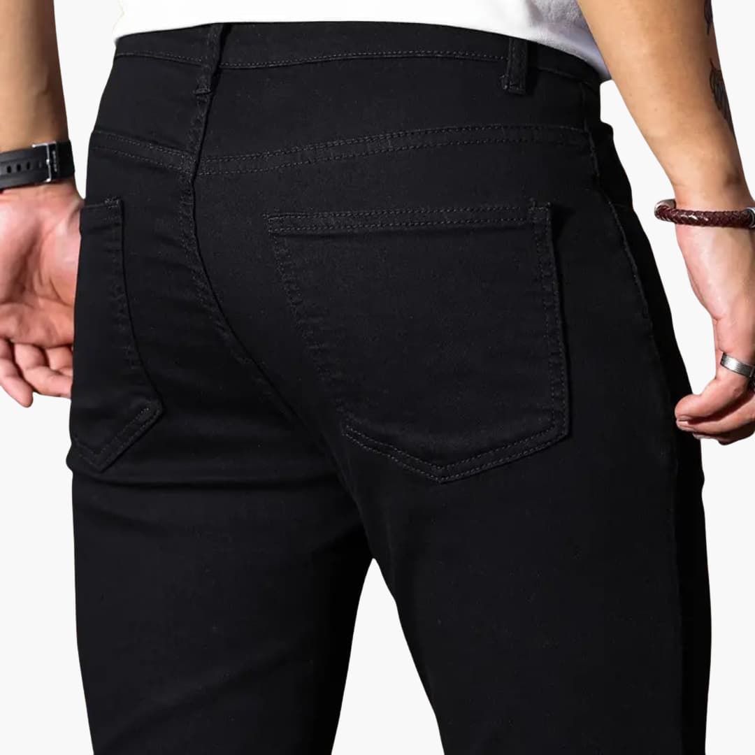 Herren Skinny Jeans mit Slim Fit und schmal zulaufenden Beinen
