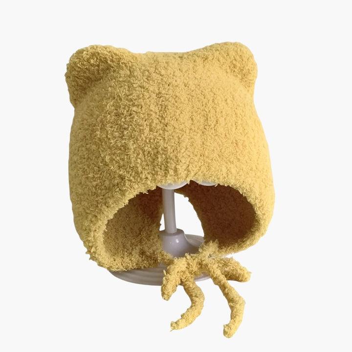 Baby Wintermütze mit Ohrenklappen und runder Form