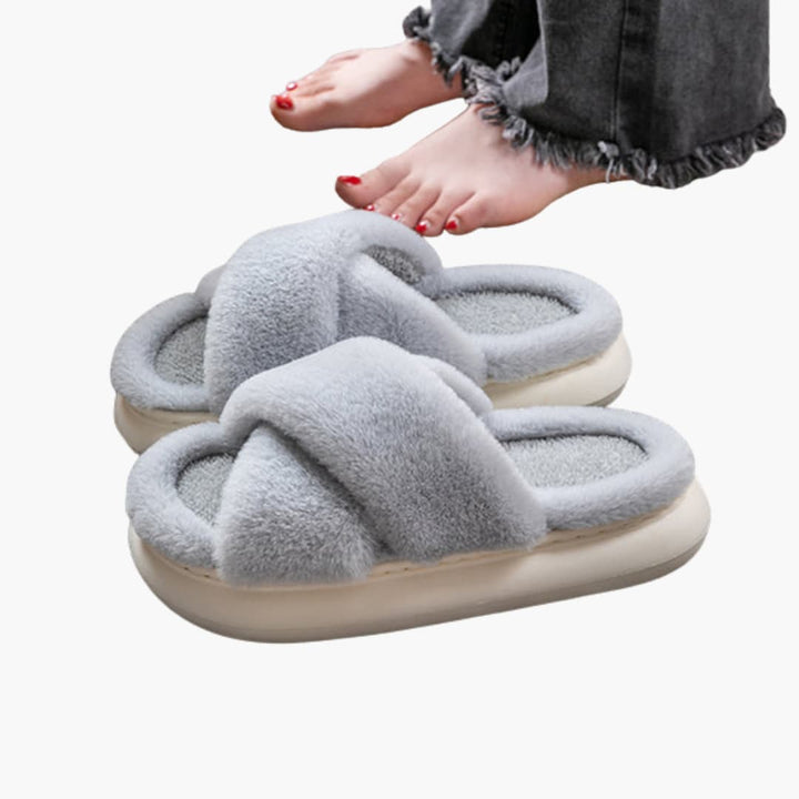 Damen Hausschuhe mit Kreuzriemen und Plüschfutter