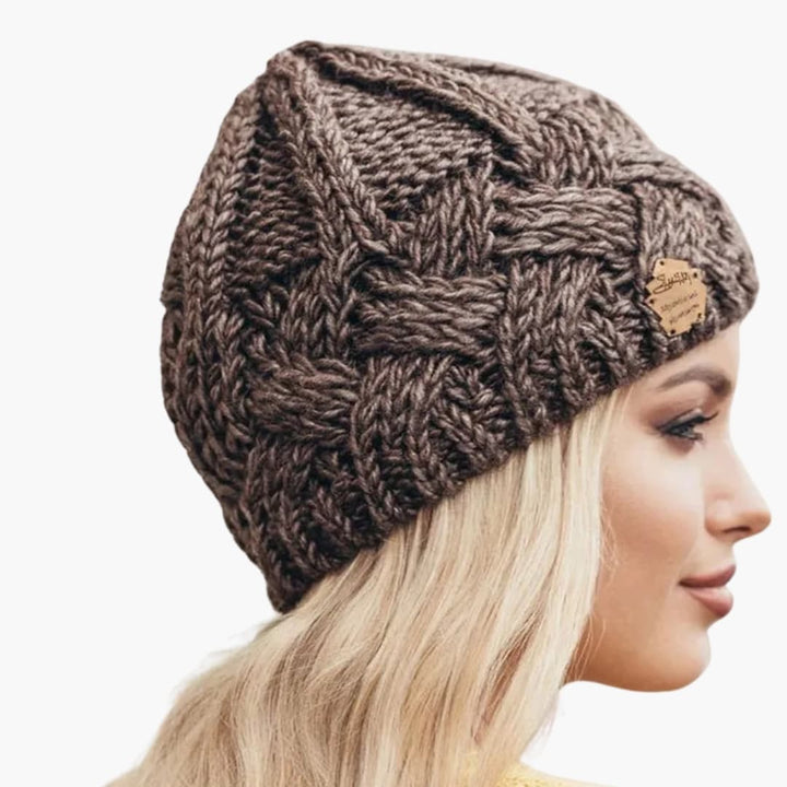 Damen Gestrickte Wintermütze mit runder Form und Rippoberfläche