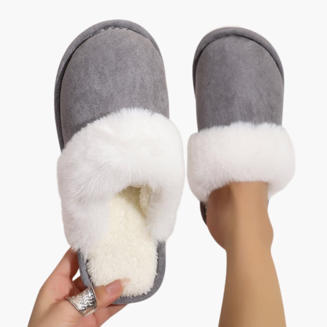 Damen Hausschuhe in Wildlederoptik mit Plüschfutter