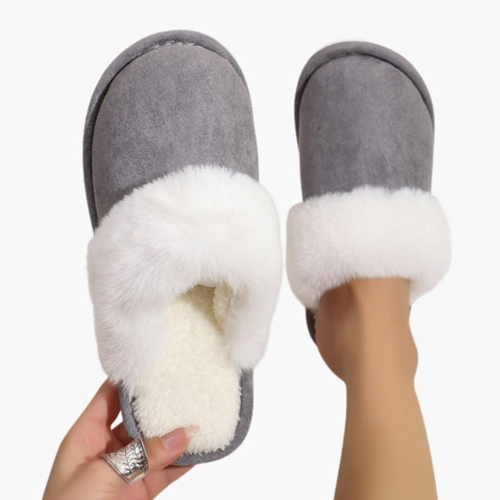 Damen Hausschuhe in Wildlederoptik mit Plüschfutter