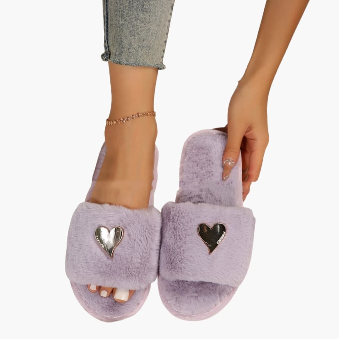 Damen Hausschuhe mit offener Spitze und Herzdetail