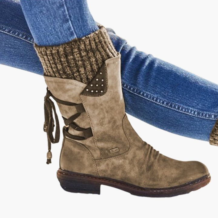 Damen Schneestiefel mittlere Schafthöhe mit Schnürverschluss und flacher Sohle