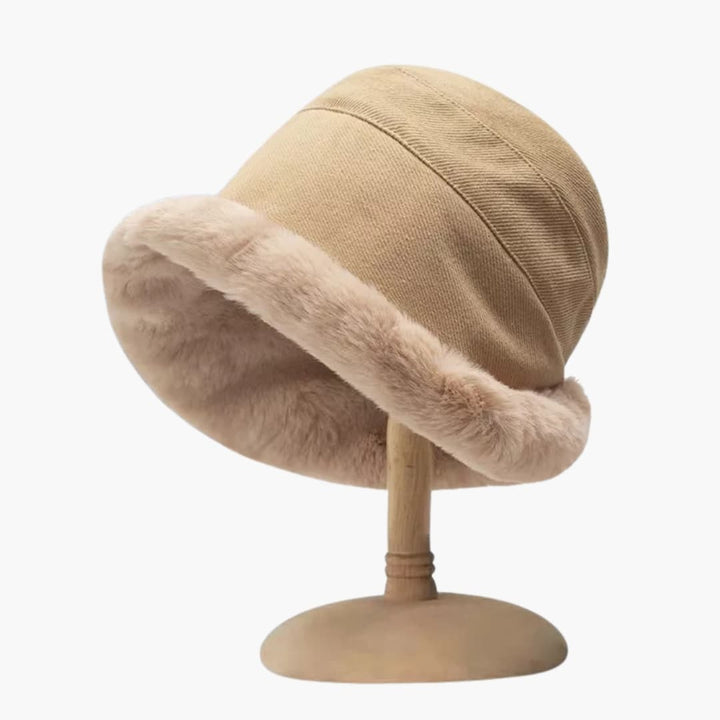 Damen Winterhut mit breiter Krempe und strukturierter Oberfläche