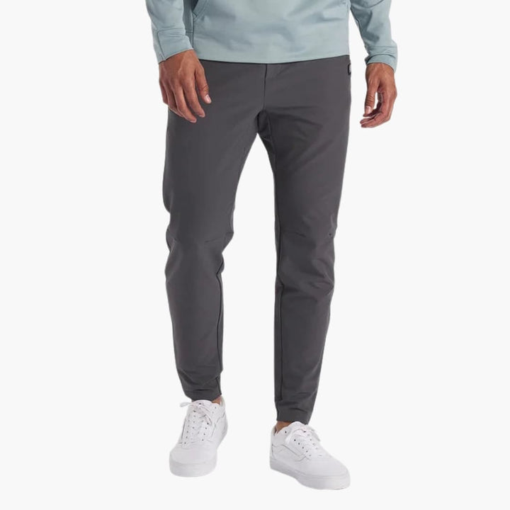 Herren Slim Fit Jogginghose mit Stretch elastischem Bund