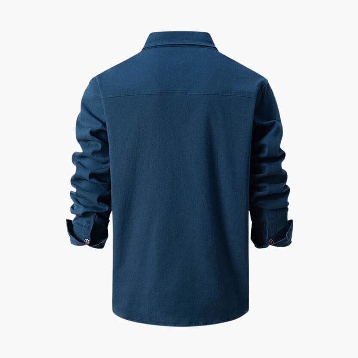 Herrenhemd mit Knopfleiste und Brusttaschen