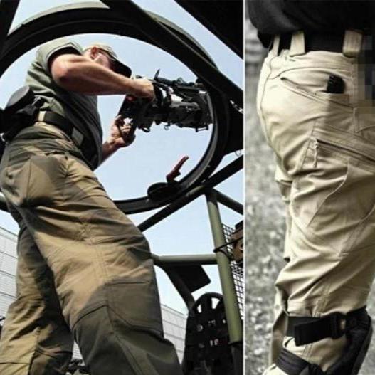 Herren-Cargohose mit Reißverschluss und mehreren Taschen