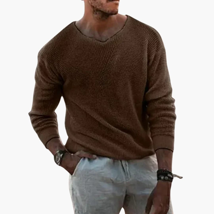 Herrenpullover mit Rippenkragen und langen Ärmeln