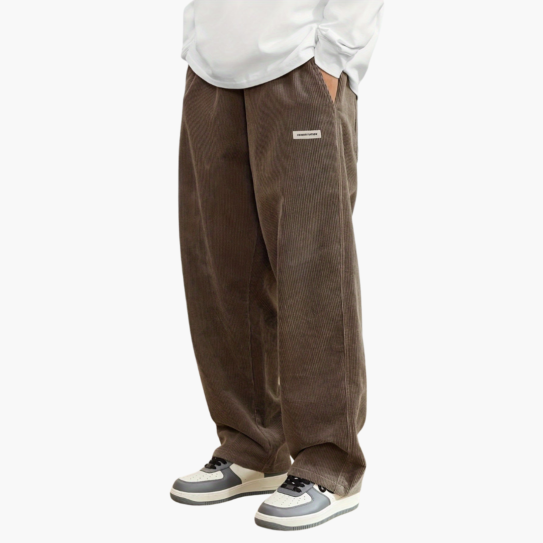 Herren Cordhose mit elastischem Bund und Taschen