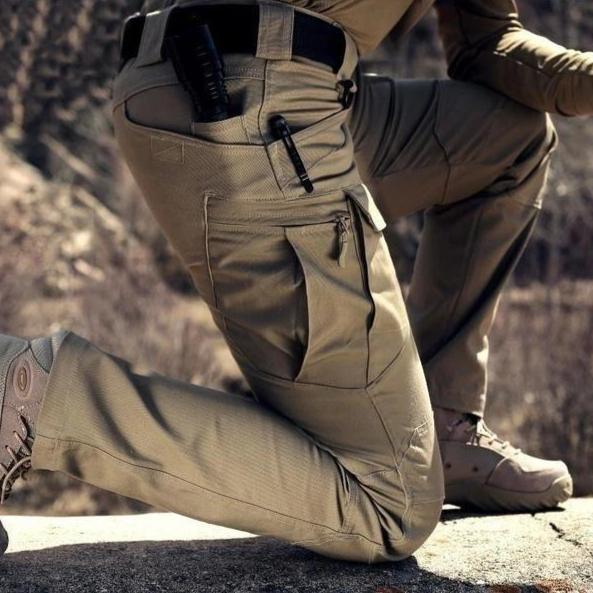 Herren Cargo Hose mit mehreren Taschen