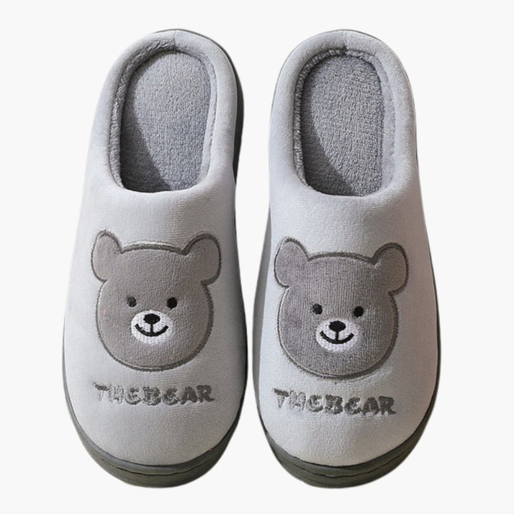 Damenhausschuhe mit Plüschfutter und Bärenstickerei