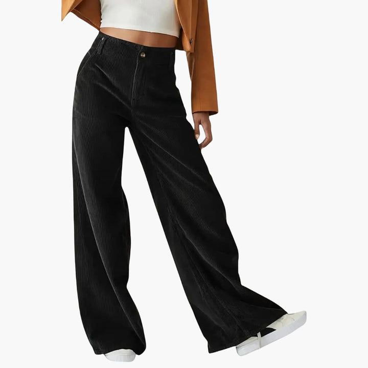 Damenhose mit Bund und weiten Beinen