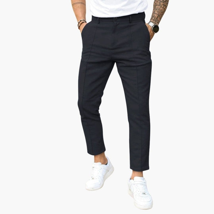 Herren Hose mit Gürtelschlaufen und geradem Bein