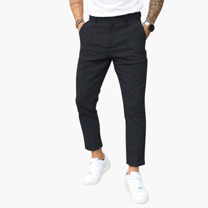Herren Hose mit Knopfverschluss und Seitentaschen