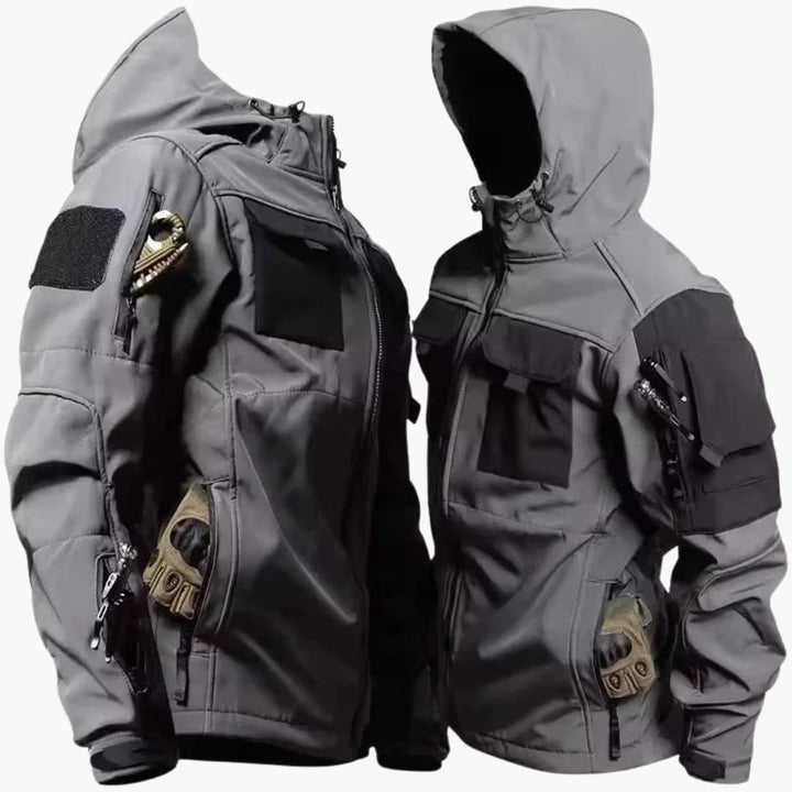 Herren Softshelljacke mit Kapuze und mehreren Reißverschlusstaschen