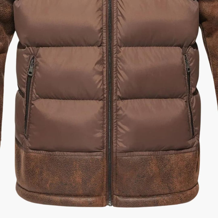 Herrenjacke mit Steppung und Kunstfellkragen